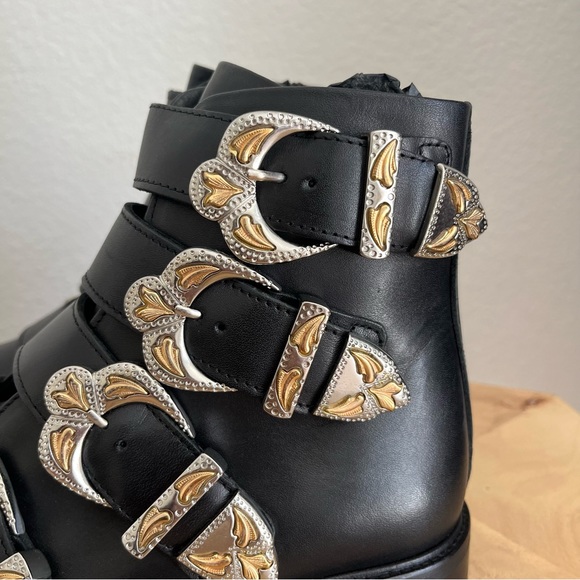 Maje (NWOT) 39 Jackpot Buckled Leather Western Ankle Studded Boots - Picture 16 of 16